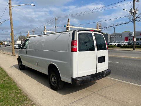 2015 Chevrolet Express 2500