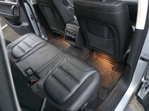 2015 Volkswagen Touareg V6 Lux