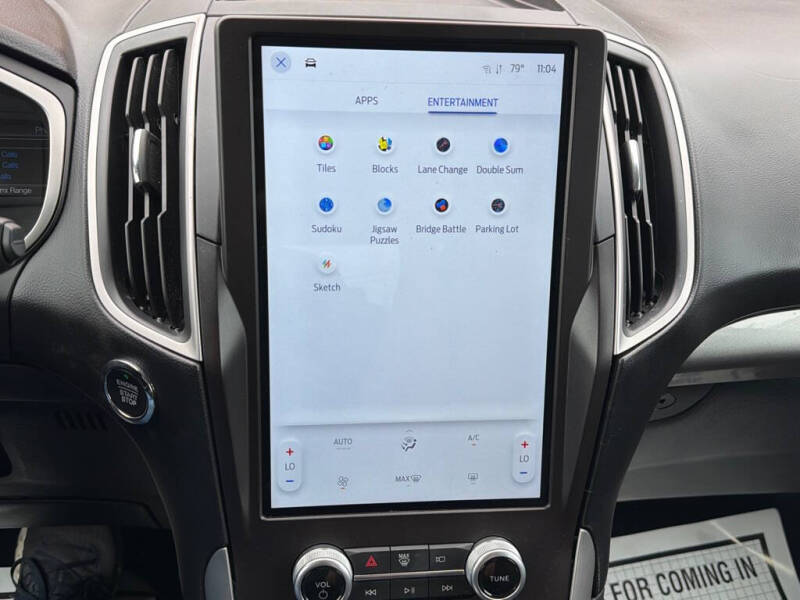 2021 Ford Edge SE