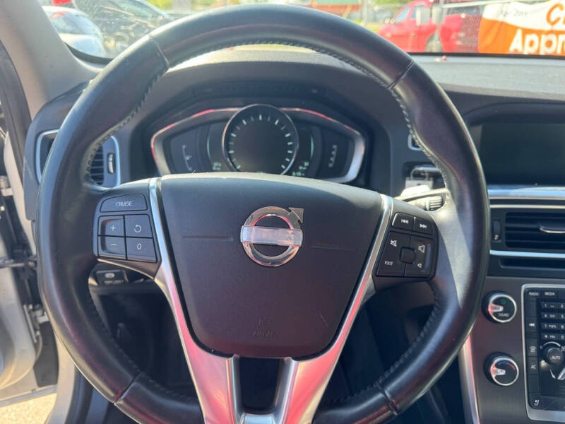 2015 Volvo V60 T5 Drive-E Premier