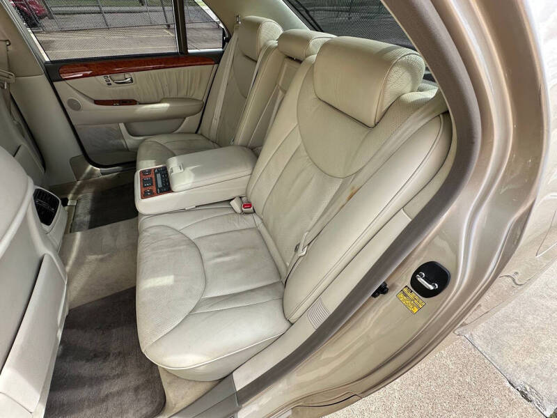 2005 Lexus LS 430