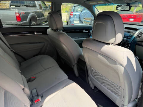 2015 Kia Sorento LX