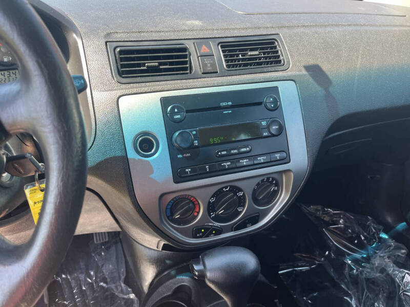 2007 Ford Focus ZX5 SE