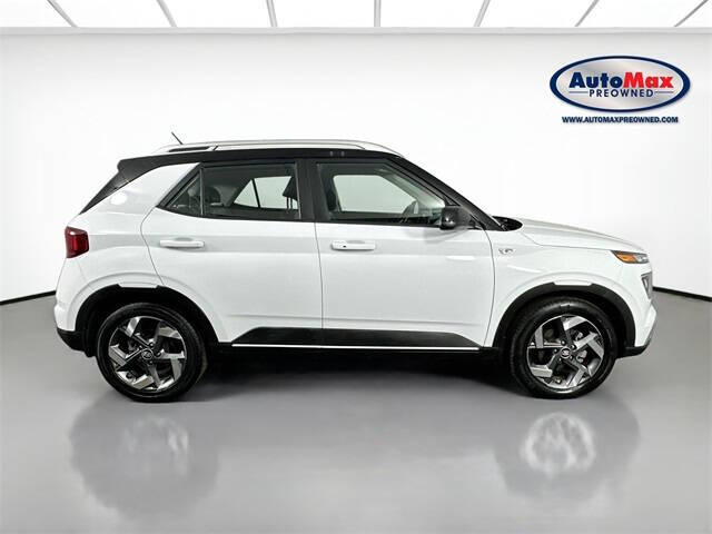 2023 Hyundai Venue Limited