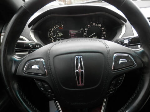 2017 Lincoln MKZ Select