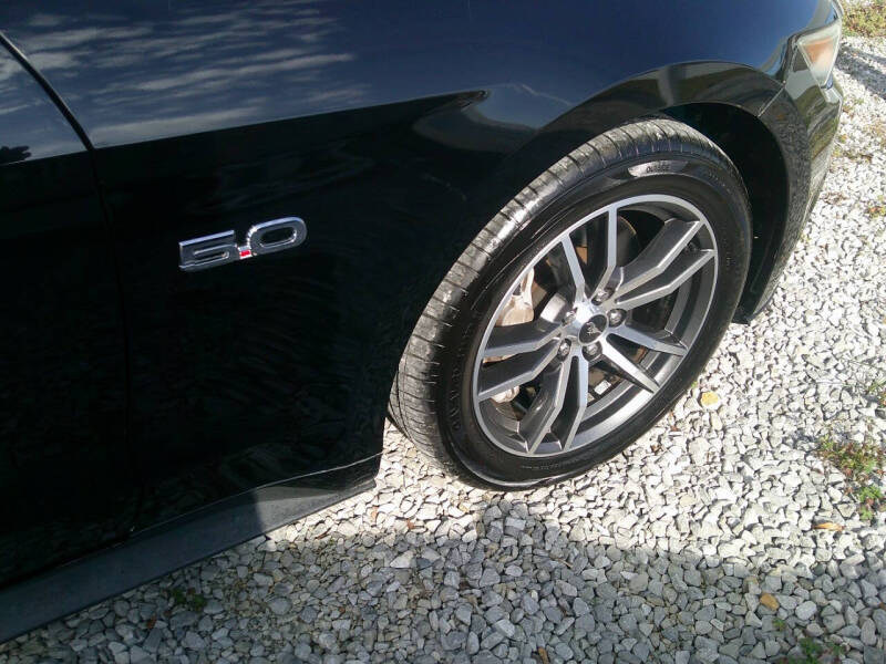 2017 Ford Mustang GT Premium - Photo 7