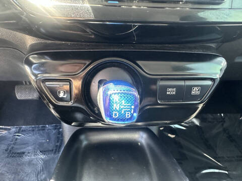 2017 Toyota Prius Two