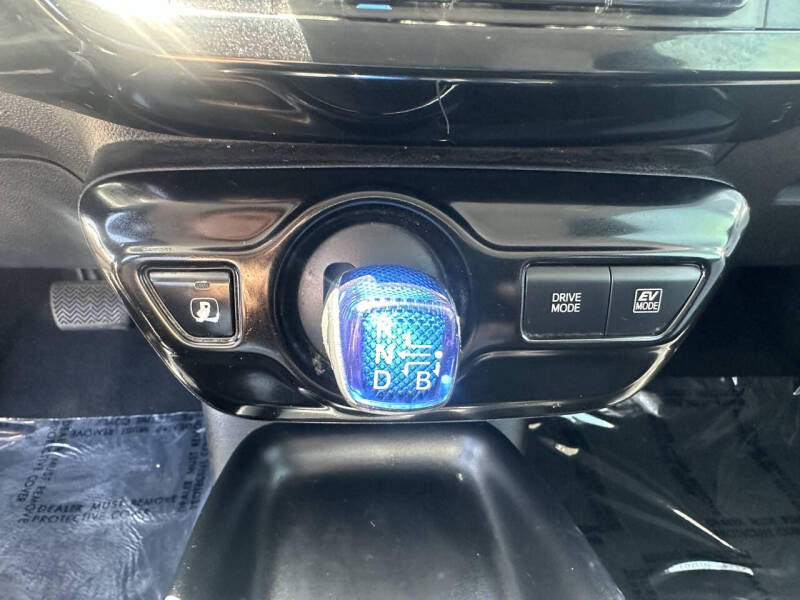 2017 Toyota Prius Two