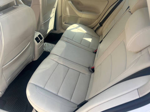 2010 Volkswagen Jetta SportWagen TDI