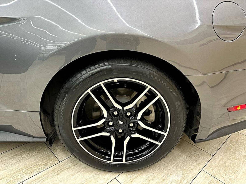 2022 Ford Mustang EcoBoost Premium