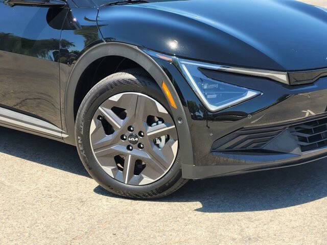 2025 Kia EV6 Light Long Range
