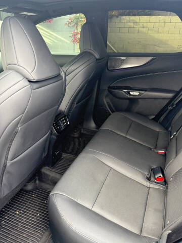 2025 Lexus NX 350 F SPORT Handling