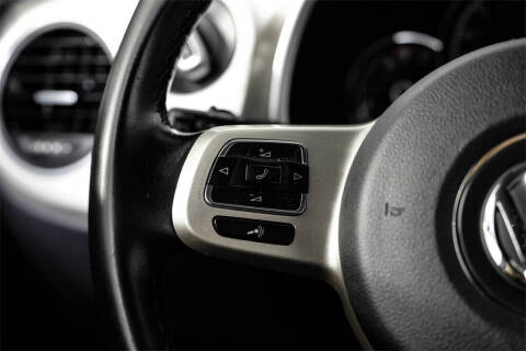 2016 Volkswagen Beetle 1.8T SE