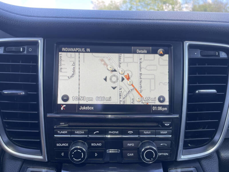 2016 Porsche Panamera