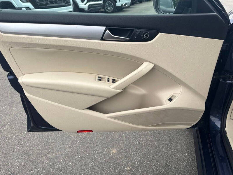 2012 Volkswagen Passat