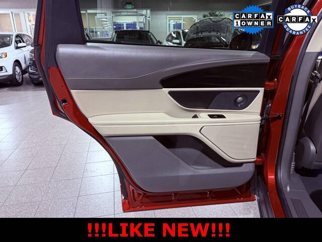 2025 Lincoln Nautilus Hybrid Premiere