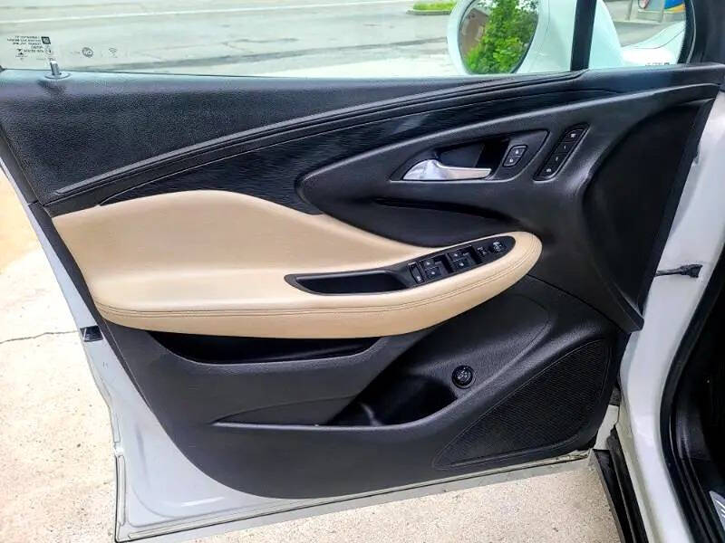 2017 Buick Envision Essence