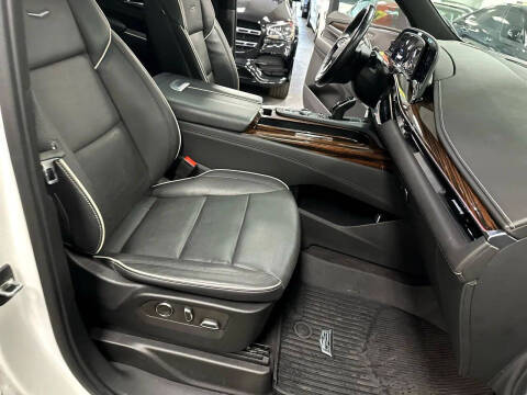 2023 Cadillac Escalade Premium Luxury