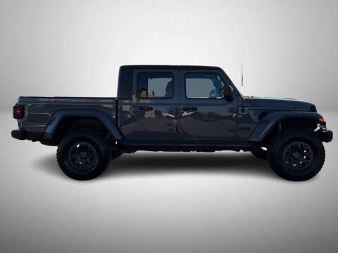 2022 Jeep Gladiator Altitude