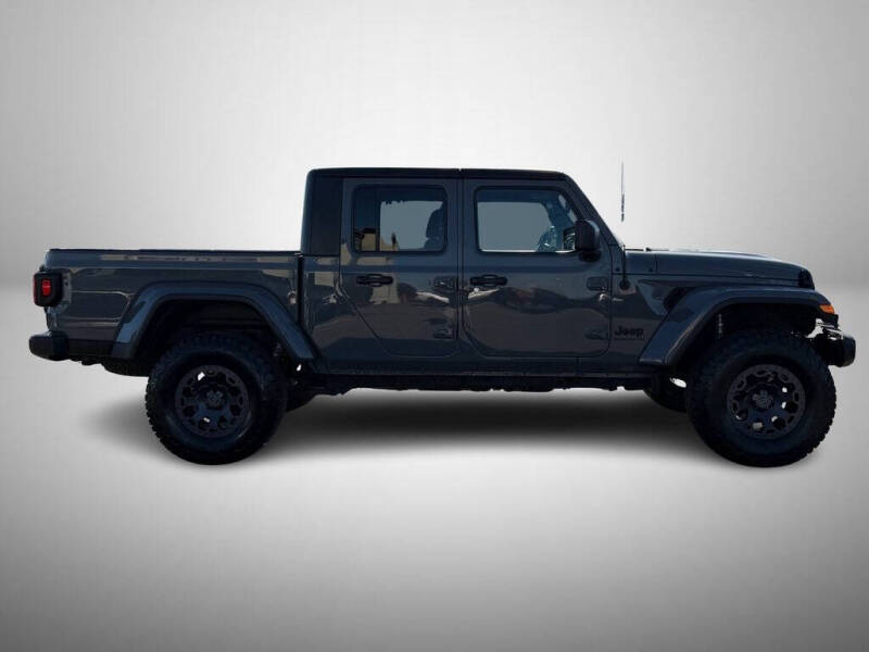 2022 Jeep Gladiator Altitude