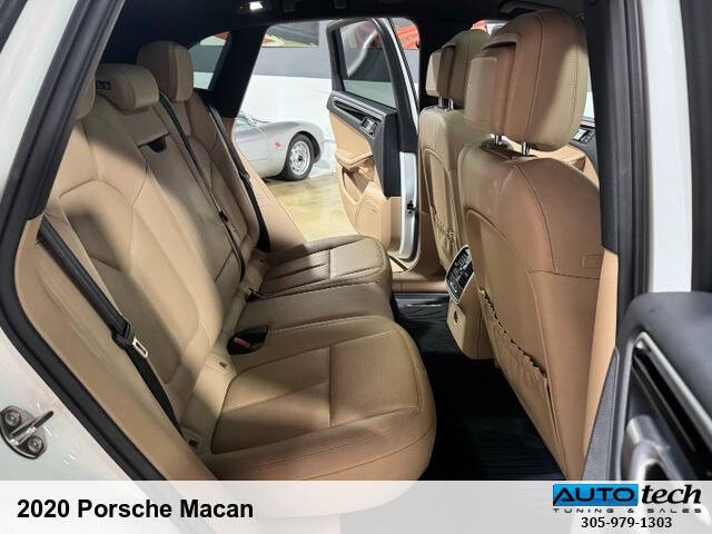2020 Porsche Macan