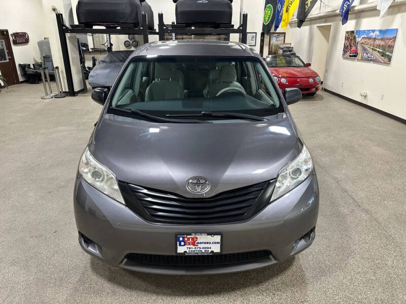 2012 Toyota Sienna