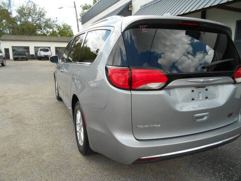 2020 Chrysler Pacifica Touring L