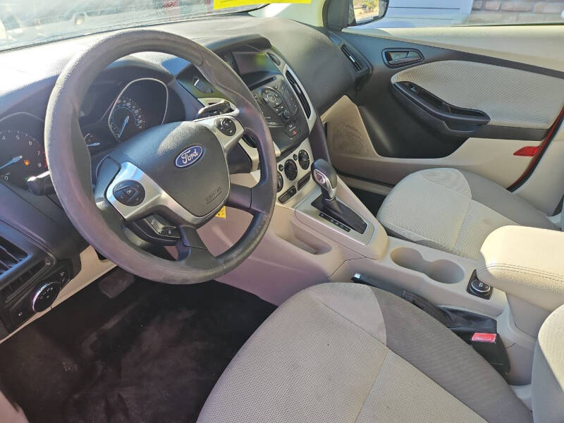 2012 Ford Focus SE