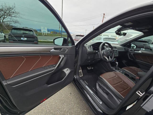 2022 Volkswagen Tiguan SEL R-Line 4Motion