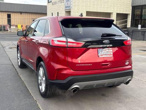 2022 Ford Edge Titanium