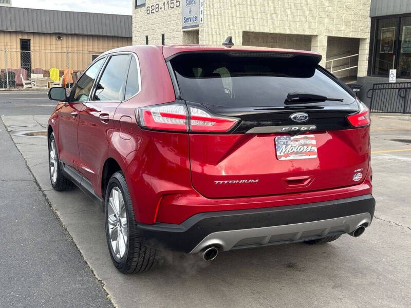 2022 Ford Edge Titanium