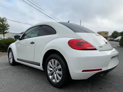 2013 Volkswagen Beetle 2.5L Entry PZEV