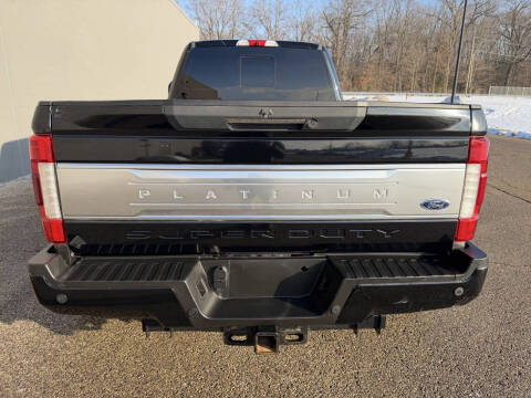 2017 Ford F-350 Super Duty Platinum