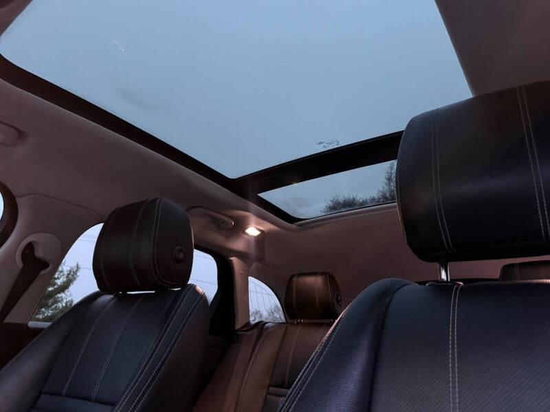 2019 Land Rover Range Rover Velar P250 S