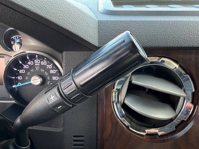 2011 Ford F-350 Super Duty Lariat