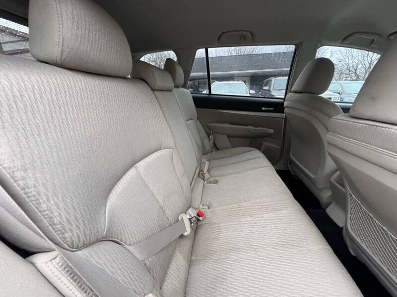 2011 Subaru Outback 2.5i Premium