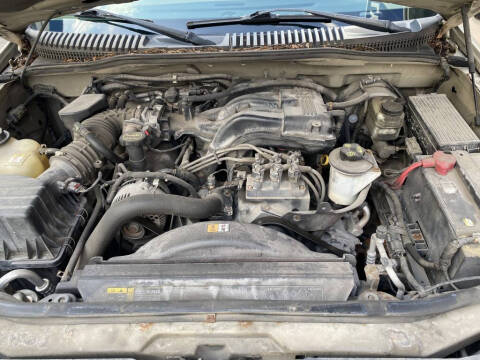 2005 Ford Explorer XLS