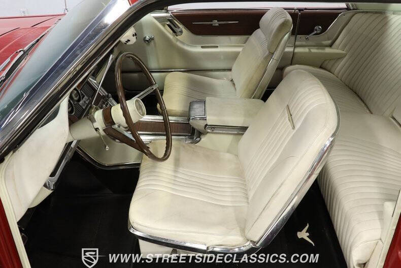 1965 Ford Thunderbird