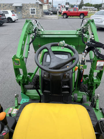 2022 John Deere 1025R