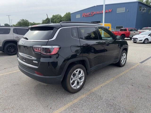 2024 Jeep Compass Latitude