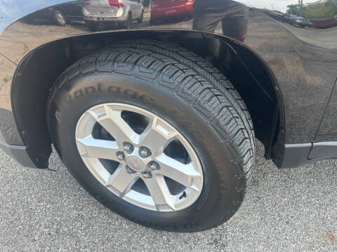 2016 GMC Acadia SLE-2