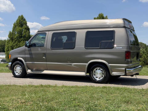 2003 Ford E-Series E-150