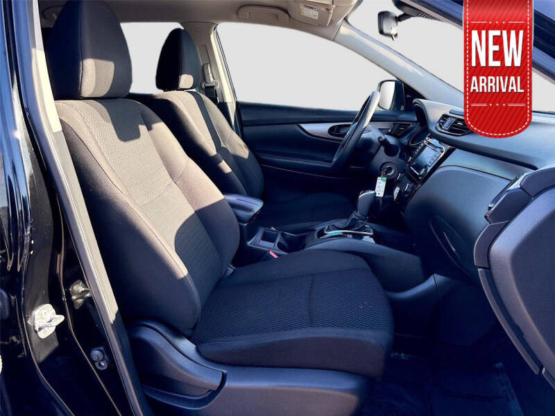 2020 Nissan Rogue Sport S