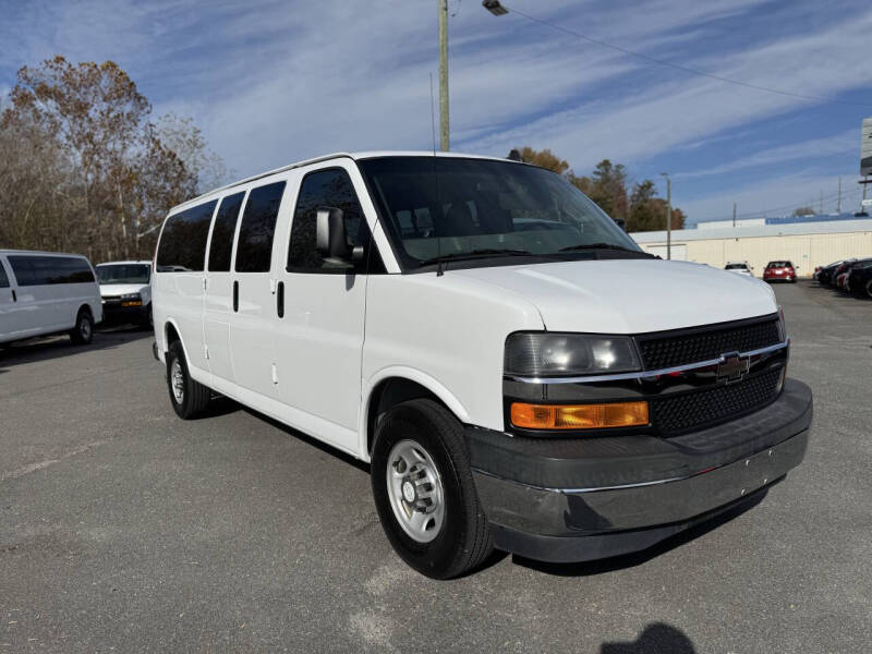 2017 Chevrolet Express LT 3500