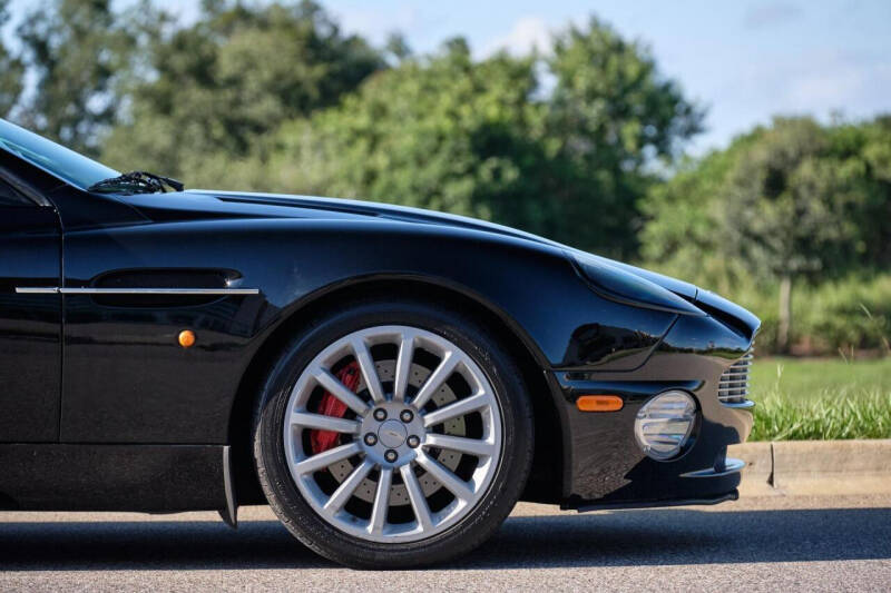 2003 Aston Martin V12 Vanquish