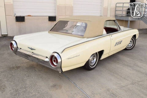 1963 Ford Thunderbird