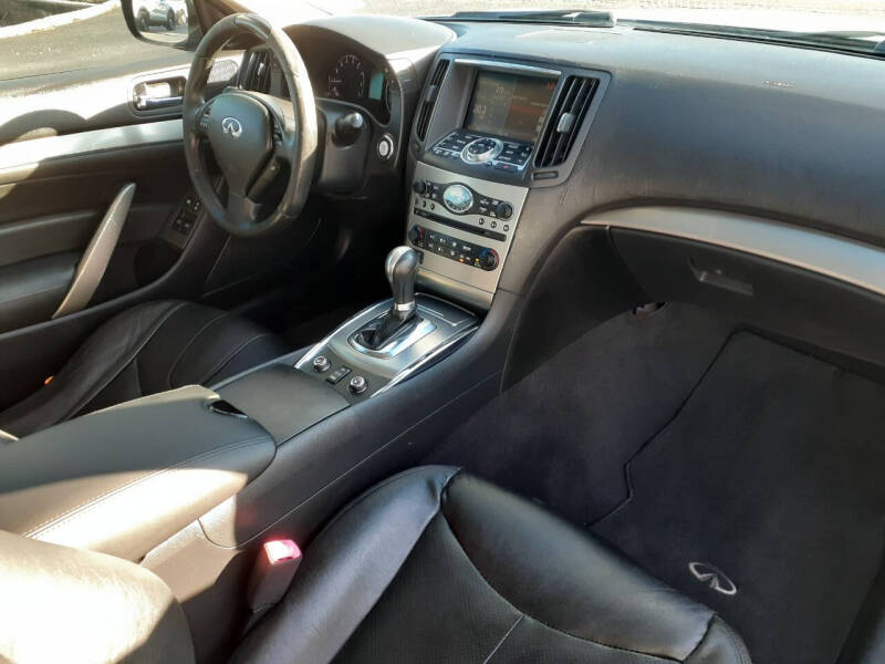 2010 Infiniti G37 Coupe x