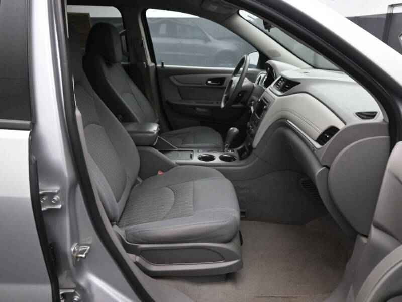 2015 Chevrolet Traverse LS