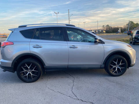 2017 Toyota RAV4 SE