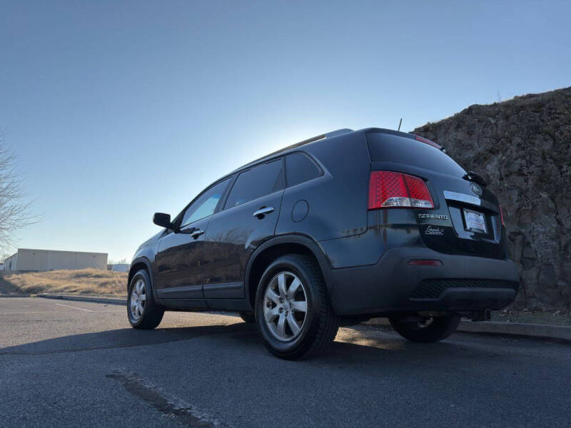 2012 Kia Sorento LX